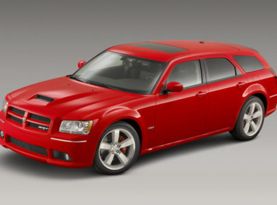 Chrysler может возродить универсал Dodge Magnum